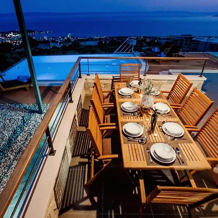 New Luxury View,heated Infinitiy Pool,bbq... וילה