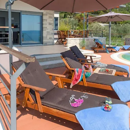 New Luxury View,heated Infinitiy Pool,bbq... *